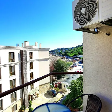Lejlighedshotel Cabacum Pleasure Beachfront - 50m To And Pool Varna